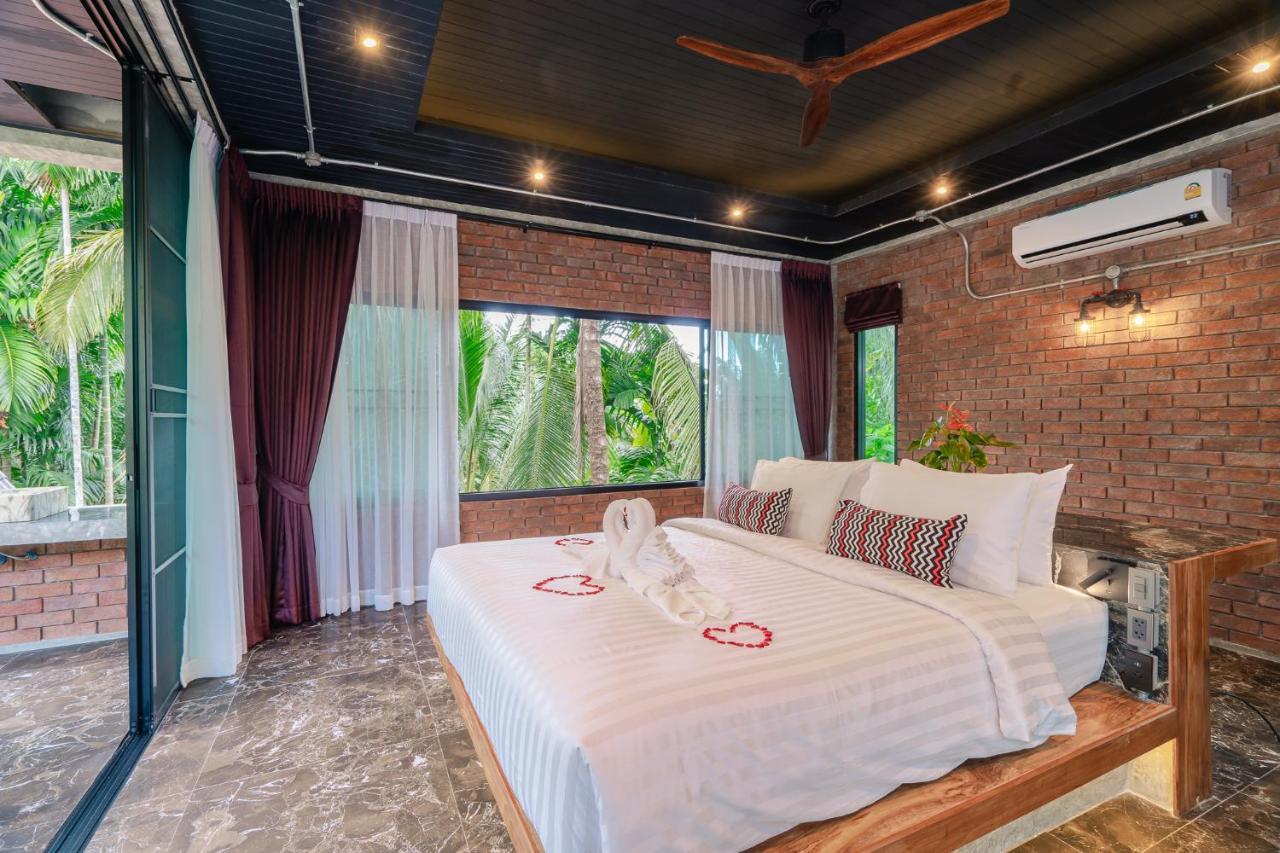 Grandfather Khaolak Resort Khao Lak Zewnętrze zdjęcie